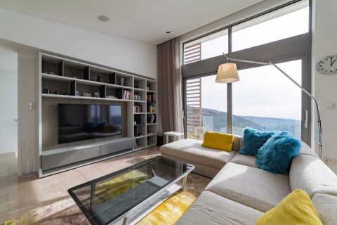 4 bedrooms Villa in Tsada, Cyprus No. 29104 1