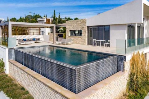 4 bedrooms Villa in Tsada, Cyprus No. 29104 8