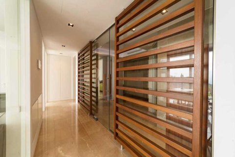 4 bedrooms Villa in Tsada, Cyprus No. 29104 16