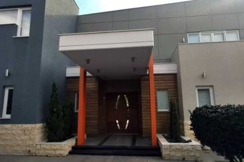 6 chambres Villa à Pyrgos, Cyprus No. 65285 1