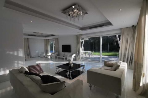 6 chambres Villa à Pyrgos, Cyprus No. 65285 13