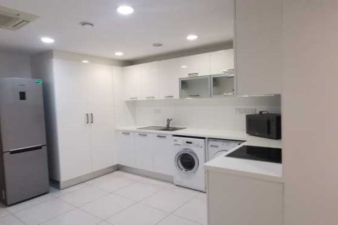 6 chambres Villa à Pyrgos, Cyprus No. 65285 3