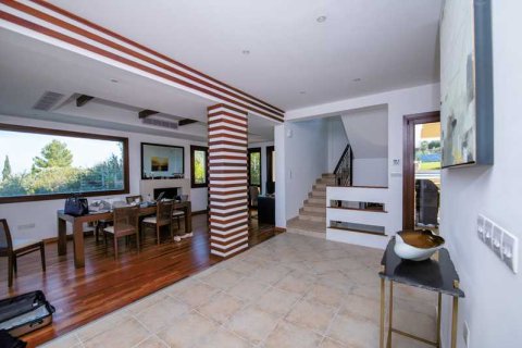 4 dormitorios Villa en Paphos, Cyprus No. 29482 2