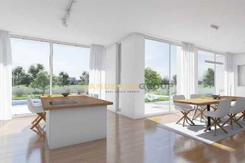 4 bedrooms House in Geri, Cyprus No. 83226 3