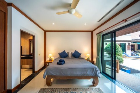 5 bedrooms Villa in Nai Harn Beach, Thailand No. 97304 20