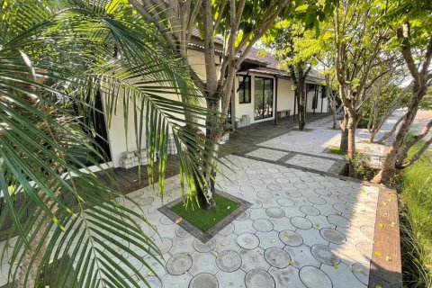 36 bedrooms Commercial property in Chiang Mai, Thailand No. 97586 10