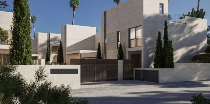 4 bedrooms Villa in Livadia, Cyprus No. 84655