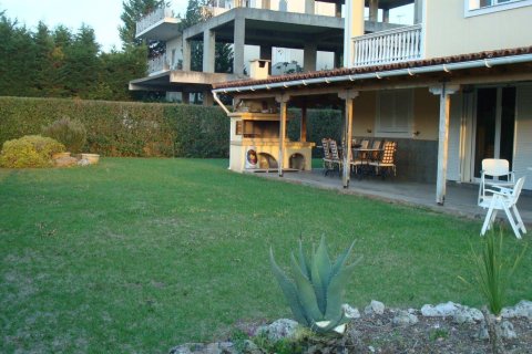 7 dormitorios House en Skala Oropou, Greece No. 58279 3