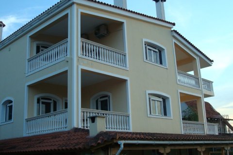 7 dormitorios House en Skala Oropou, Greece No. 58279 1