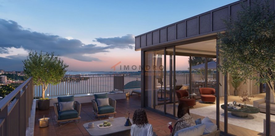 2 bedrooms Apartment in Küçükçekmece, Turkey No. 116060