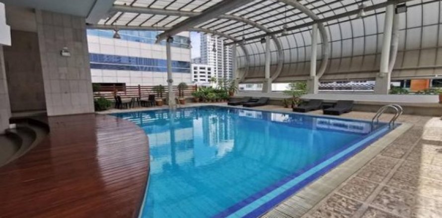 Квартира с 3 спальнями в Бангкок, Таиланд №96977