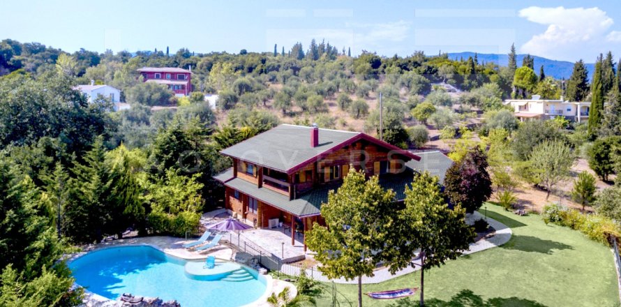 5 dormitorios Villa en Corfu, Greece No. 24298