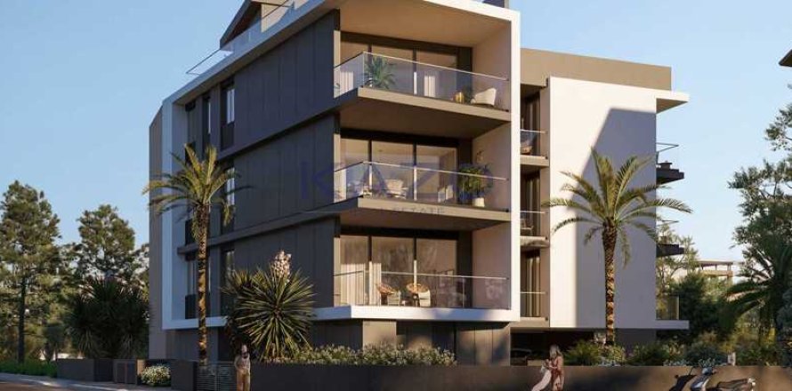 3 bedrooms Apartment in Germasogeia, Cyprus No. 72908