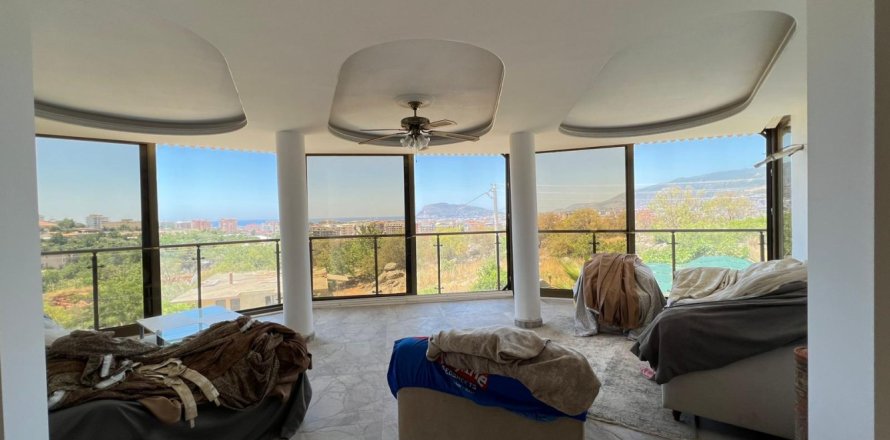 4 bedrooms Villa in Bektas, Turkey No. 15333