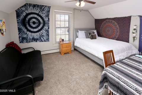 4 bedrooms House in Eagle, USA No. 104568 19