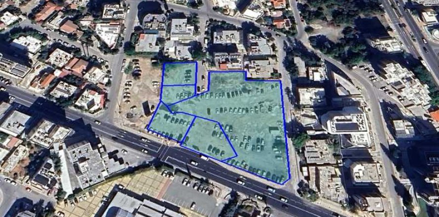 Commercial property à Strovolos, Cyprus No. 104428