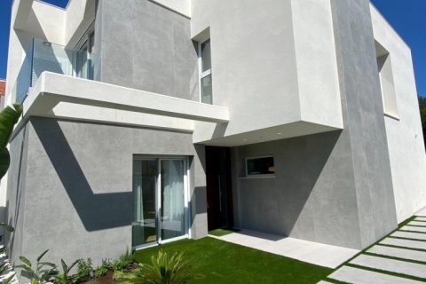 3 bedrooms Villa in Benidorm, Spain No. 111547