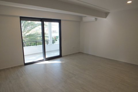 4 bedrooms Villa in Nong Ha, Vietnam No. 15196 7