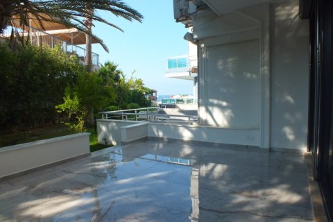 4 bedrooms Villa in Nong Ha, Vietnam No. 15196 15