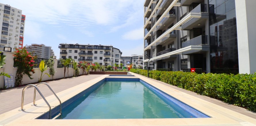 2 bedrooms Apartment in Aksu, Turkey No. 12808