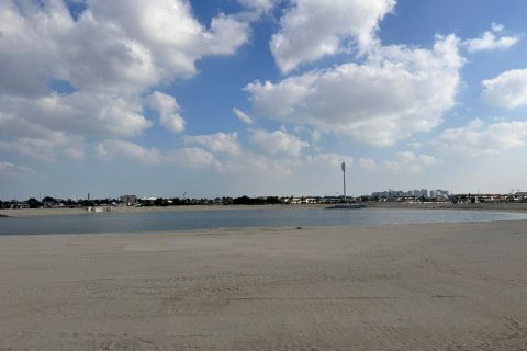 976m² Land in Al Laselky, Vietnam No. 42230 1