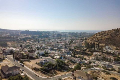 7 bedrooms House in Germasogeia, Cyprus No. 30820 5