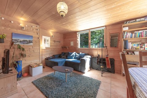 8 bedrooms House in Morzine, France No. 99632 16