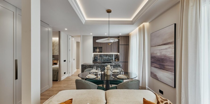 3 dormitorios Villa en Madrid, Spain No. 126184