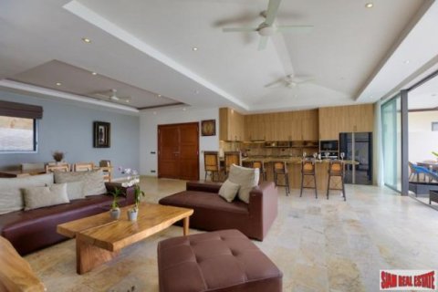 5 bedrooms Villa in Ko Samui, Thailand No. 96252 18