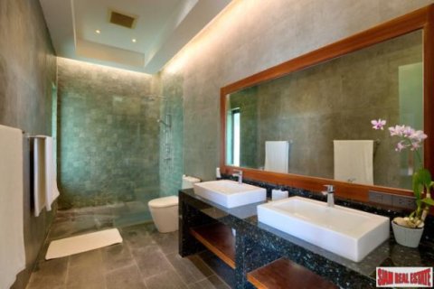 5 bedrooms Villa in Ko Samui, Thailand No. 96252 10
