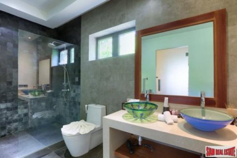 5 bedrooms Villa in Ko Samui, Thailand No. 96252 15
