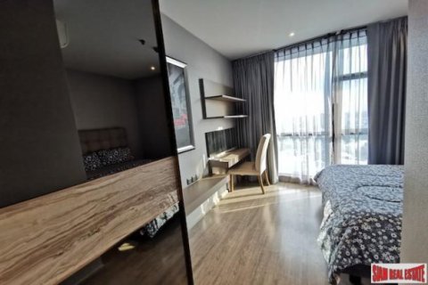 3 bedrooms Apartment in Bangkok, Thailand No. 96197 12