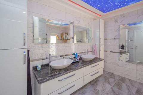 5 rooms Villa in Chau Lang, Vietnam No. 21460 6