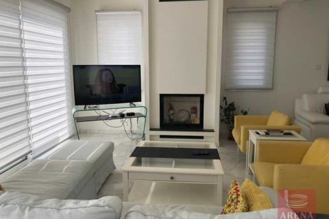 4 bedrooms Villa in Paralimni, Cyprus No. 101438 7