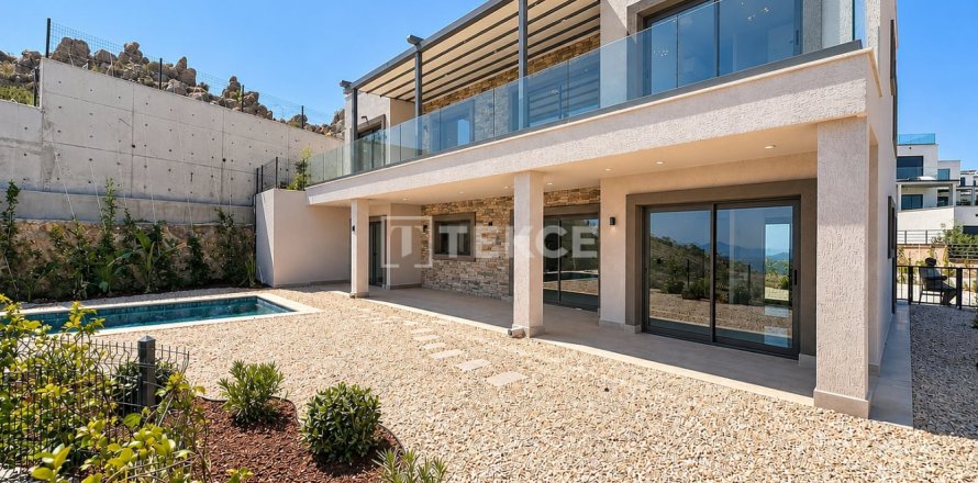 3 dormitorios Apartment en Bodrum, Turkey No. 128476