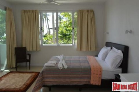2 bedrooms Penthouse in Ko Lanta Yai, Thailand No. 96537 6