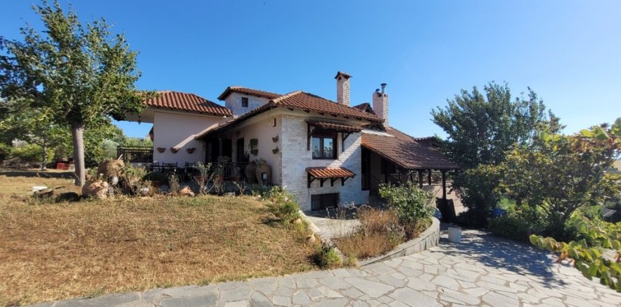 5 bedrooms Villa in Thermaic Gulf, Greece No. 107411