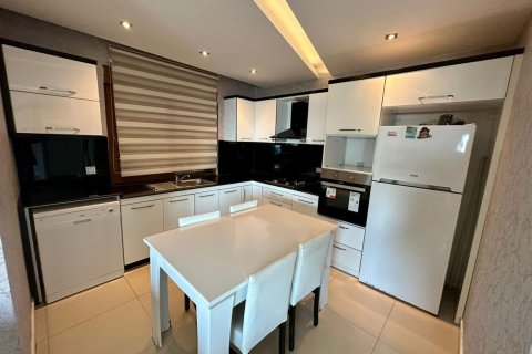 2 dormitorios Penthouse en Tri Phuong, Vietnam No. 12809 7