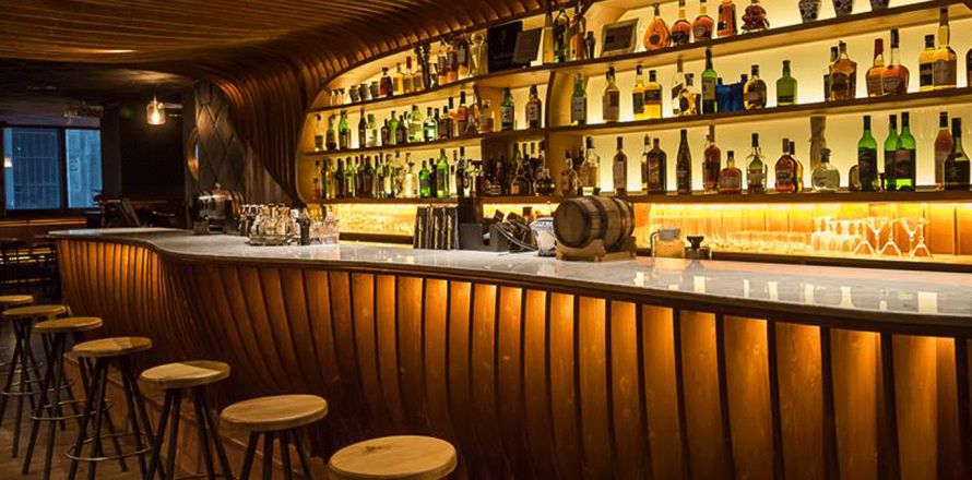 91m² Commercial property en Ciudad Vieja, Spain No. 99167