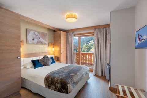 3 bedrooms Apartment in Les Allues, France No. 100157 6