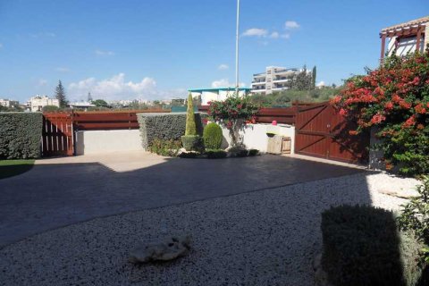 3 chambres House à Mouttagiaka, Cyprus No. 76575 6