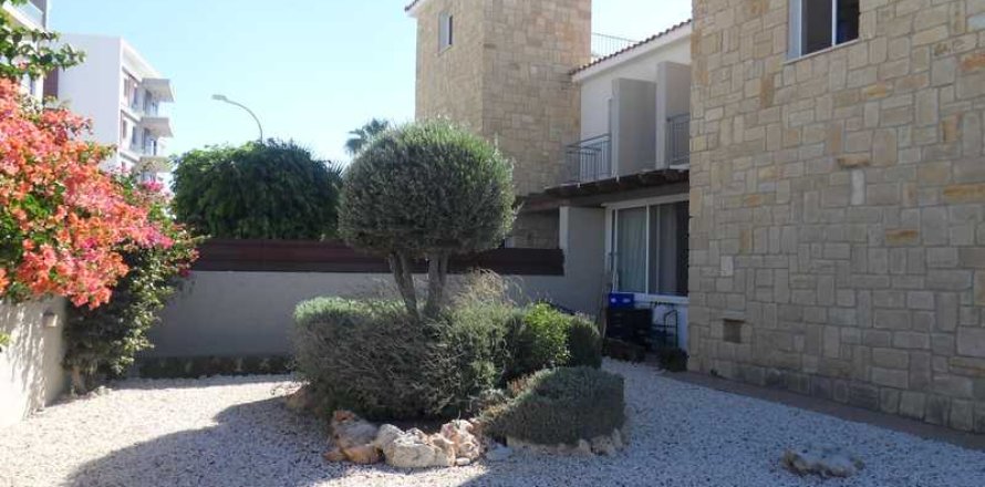 3 chambres House à Mouttagiaka, Cyprus No. 76575