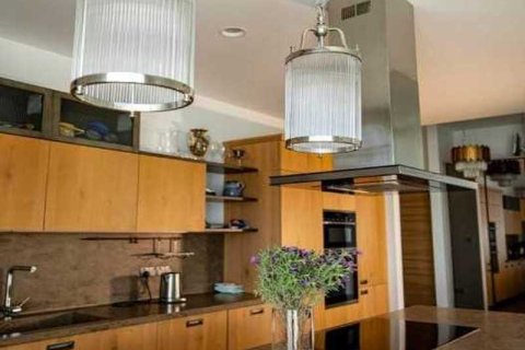 3 dormitorios Apartment en Agios Tychonas, Cyprus No. 34475 5