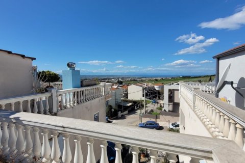 4 bedrooms Maisonette in Thermi, Greece No. 108216 1