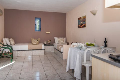 42 rooms Hotel in Hersonissos, Greece No. 56209 13