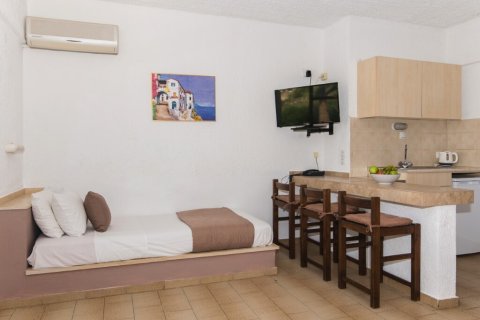 42 rooms Hotel in Hersonissos, Greece No. 56209 11