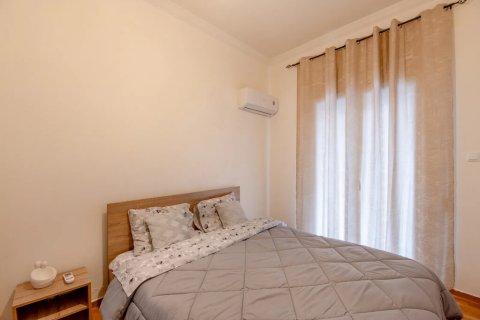 3 bedrooms Apartment in Athens, Greece No. 116702 11