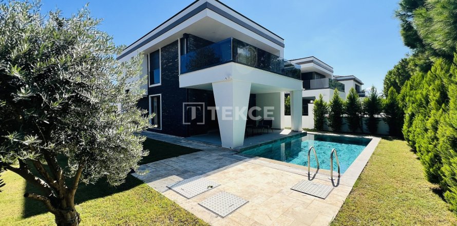 3 dormitorios Villa en Kemer, Turkey No. 20789
