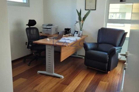 3 bedrooms Penthouse in Limassol, Cyprus No. 81802 5