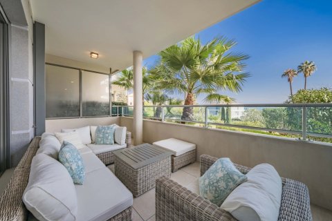 2 chambres Appartement à Antibes, France No. 67270 2